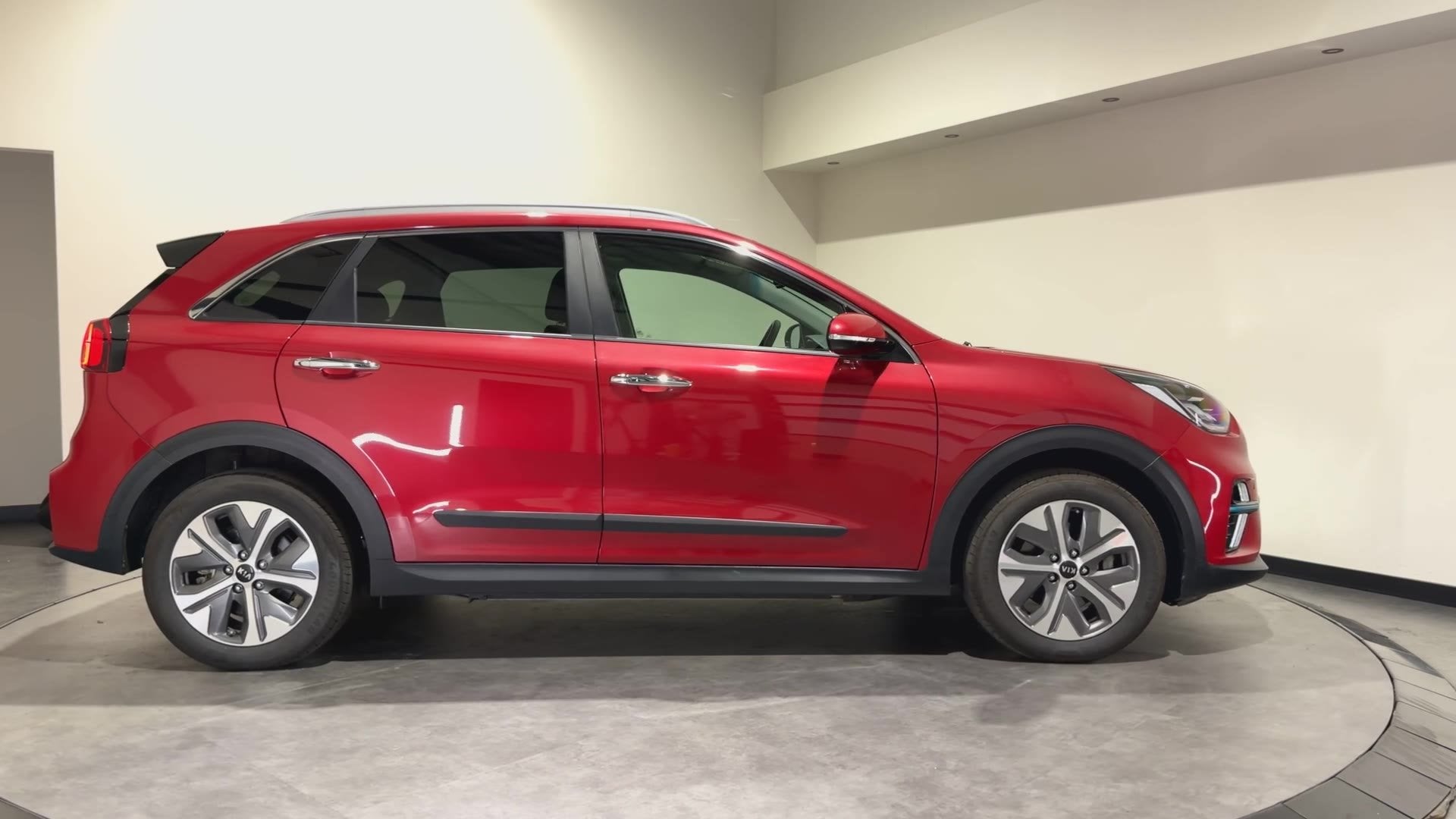 Kia e-Niro ExecutiveLine 64 kWh | ACC | Warmtepomp | Leder b, Auto's, Kia, Met garantie (alle), 204 pk, SUV of Terreinwagen, Onderhoudsboekje