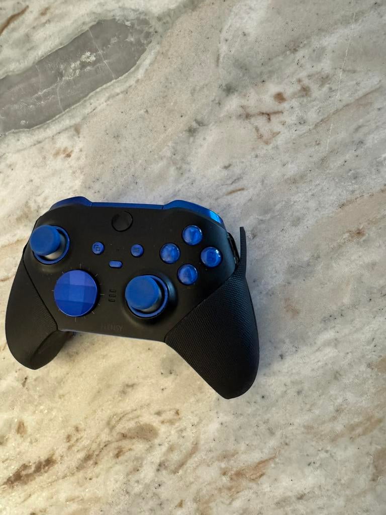 Xbox etite v2 controller, Spelcomputers en Games, Ophalen of Verzenden, Zo goed als nieuw, Controller, Xbox Original