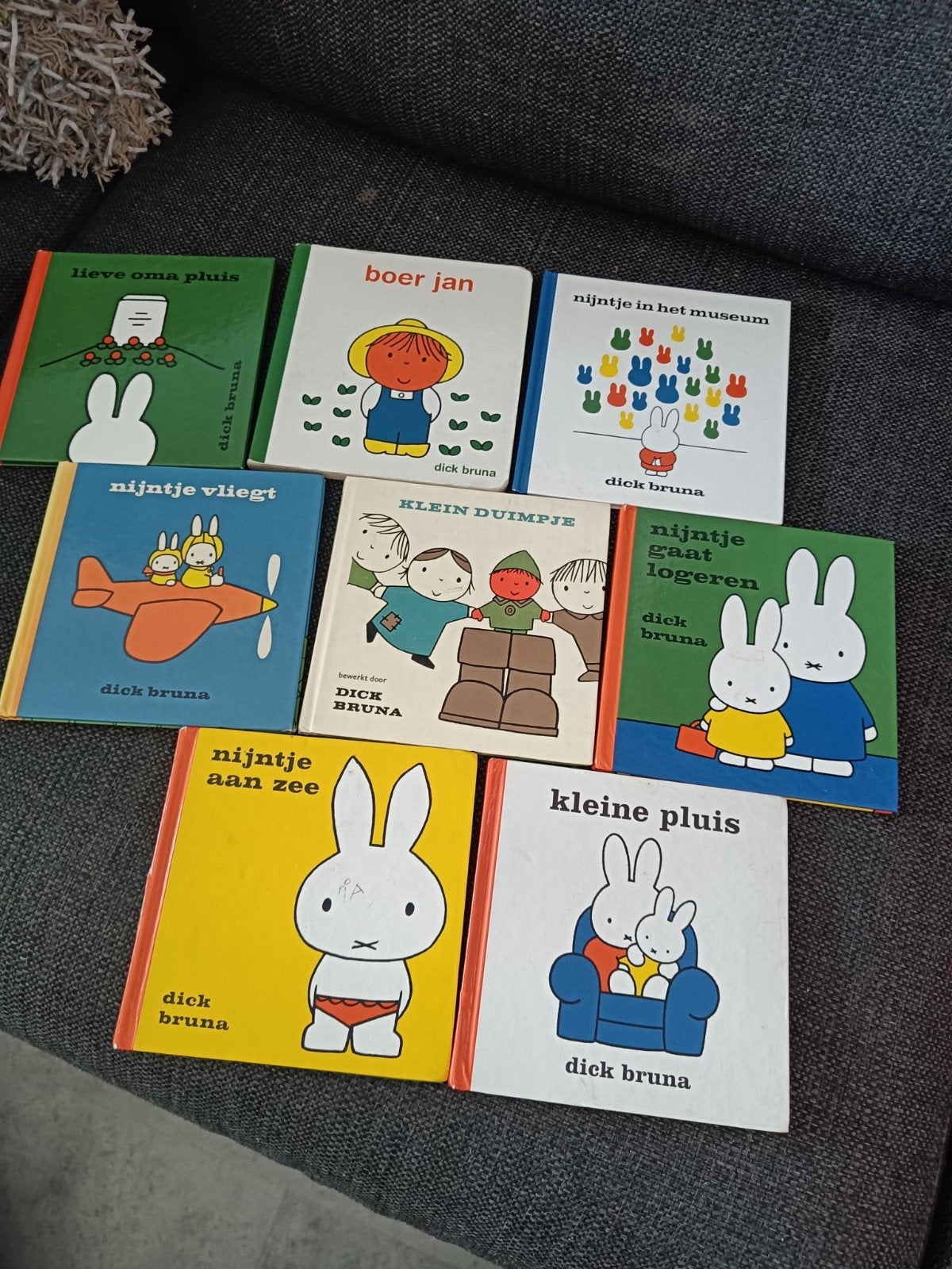 8 nijntje boekjes, dick Bruna, Boeken, Ophalen of Verzenden, Gelezen, 3 tot 4 jaar