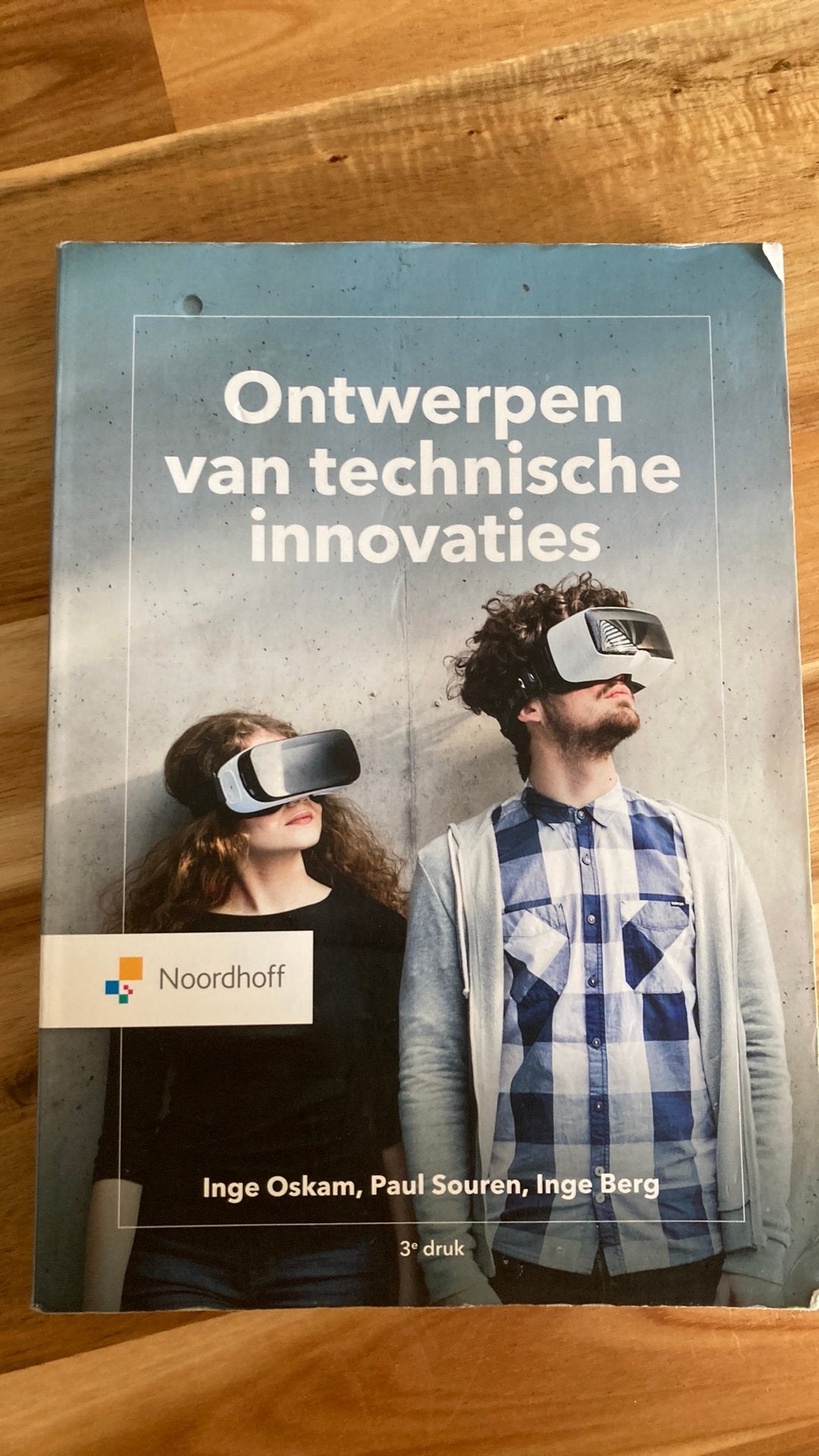 Inge Oskam - Ontwerpen van Technische Innovaties, Boeken, Gelezen, Inge Oskam, Ophalen of Verzenden, Bouwkunde