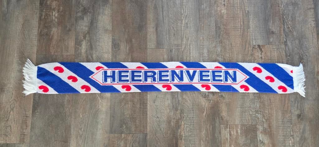 Sjaal SC Heerenveen, Verzamelen, Sportartikelen en Voetbal, Ophalen of Verzenden, Zo goed als nieuw, Overige binnenlandse clubs