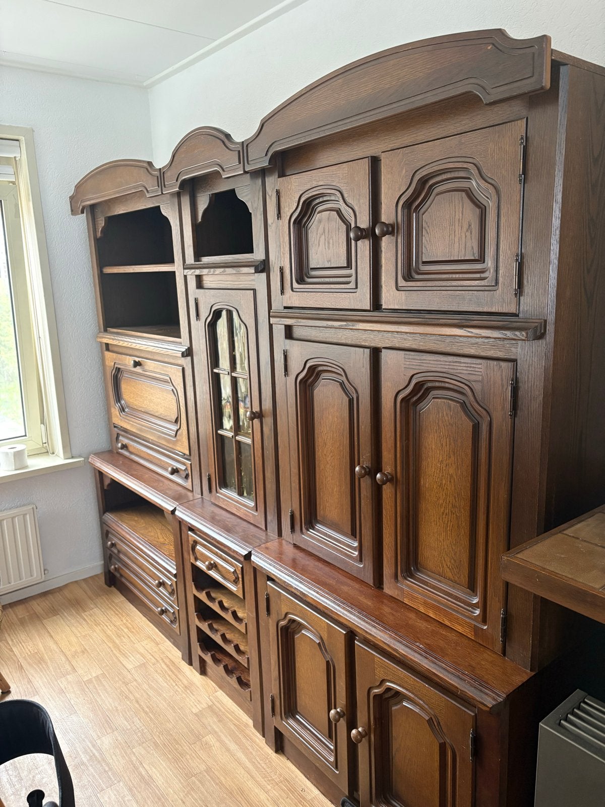 Klassieke Eiken Buffetkast / Wandkast met Vitrinedeur, Ophalen, Gebruikt, Eikenhout, 200 cm of meer