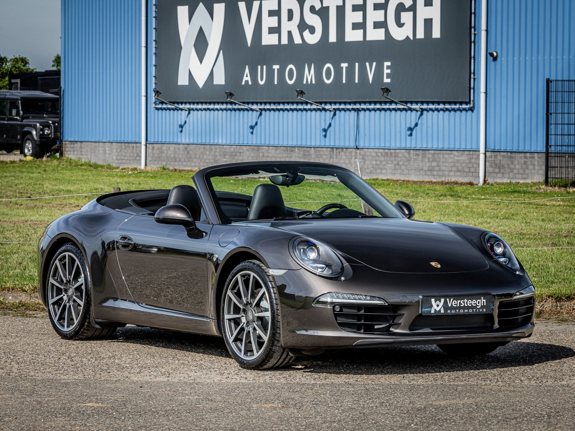 Porsche 911 Cabriolet 3.4 Carrera 991 Sport Chrono|Dealer on, Automaat, Achterwielaandrijving, Gebruikt, Zwart