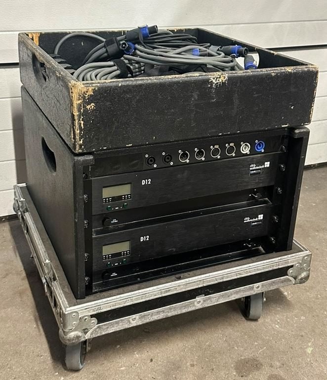 d&b Audiotechnik D12 Versterkers | 3 stuks beschikbaar, Ophalen of Verzenden, Gebruikt, 100 watt of meer
