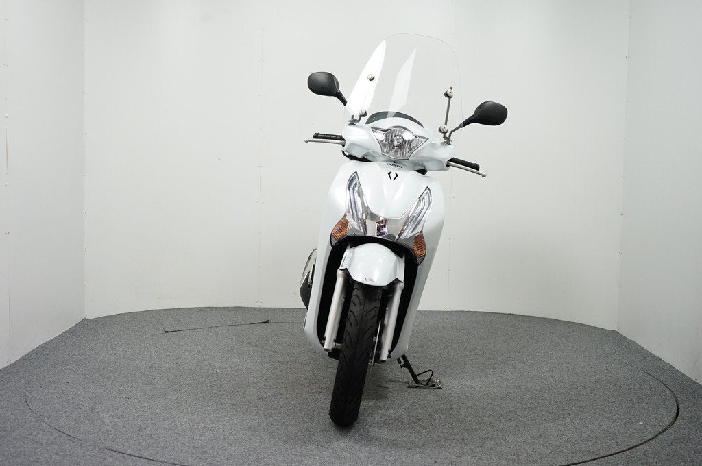 Honda SH 150 (bj 2015), Scooter, Bedrijf, 11 kW of minder, 153 cc