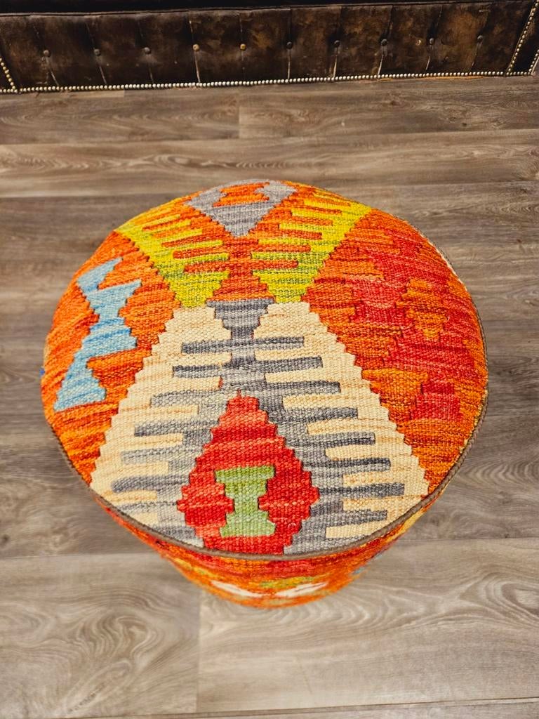 Handgemaakte Afghaanse Kelim pouf. Prachtige kleuren., Huis en Inrichting, Afghaans, Nieuw, Minder dan 50 cm, Ophalen of Verzenden