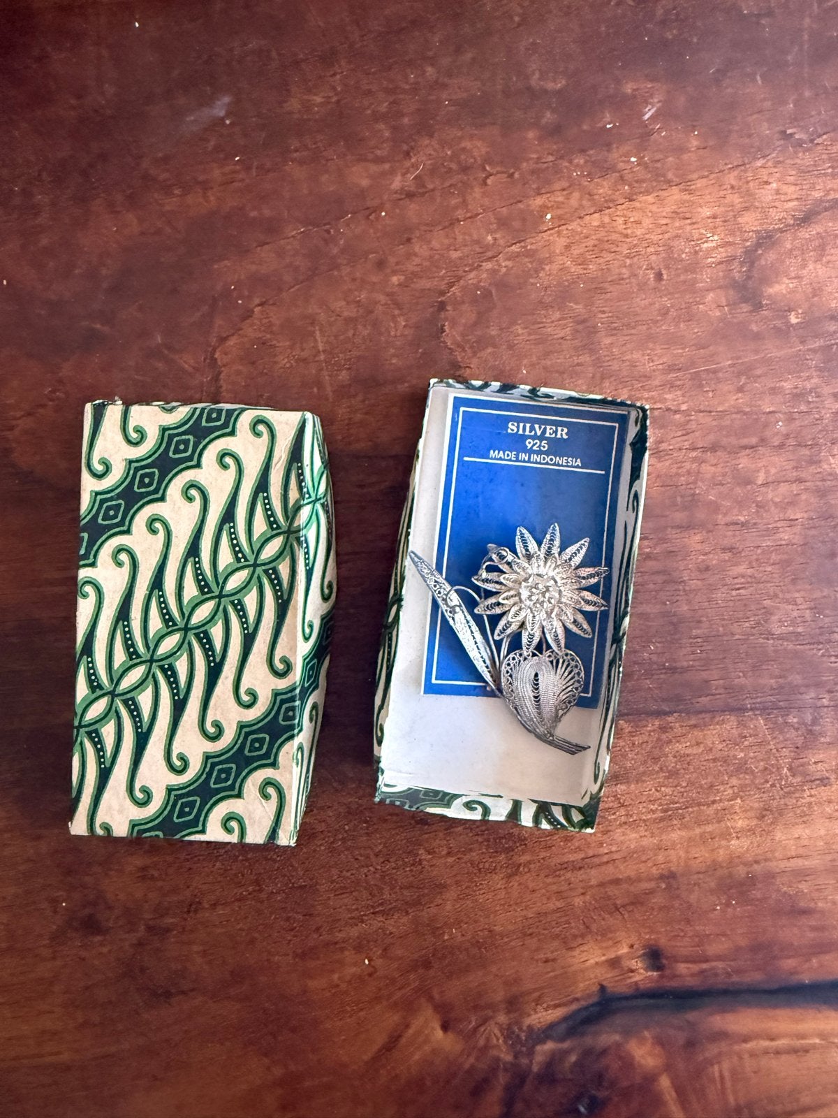 Zilveren filigraan broche, bloem, Made in Indonesia, Ophalen, 4 tot 7 cm, Zo goed als nieuw, Zilver