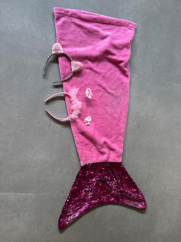 Roze zeemeermin staart met diadeem/haarband, Ophalen of Verzenden, Gebruikt, 122 t/m 128, Meisje