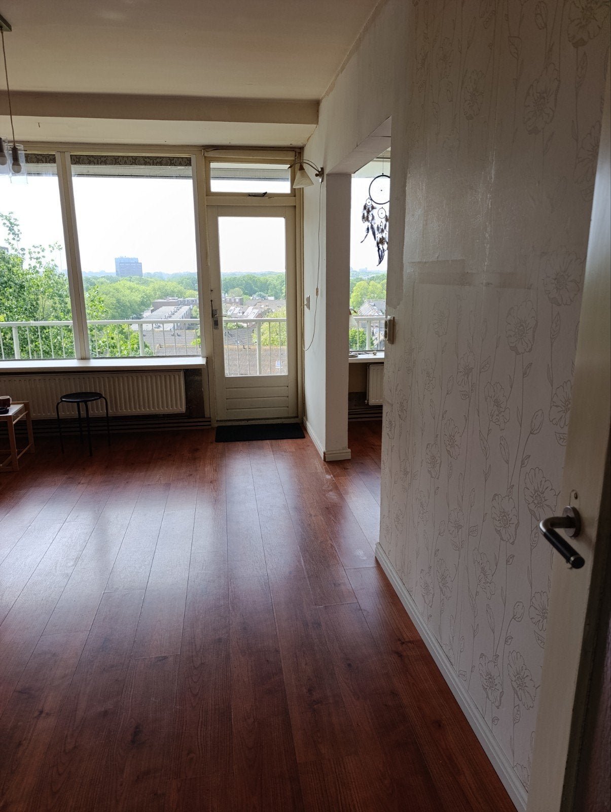 Te koop. Ruim appartement 81m2 8e etage vrij uitzicht., Den Haag, Den Haag, Tot 200 m², 81 m²