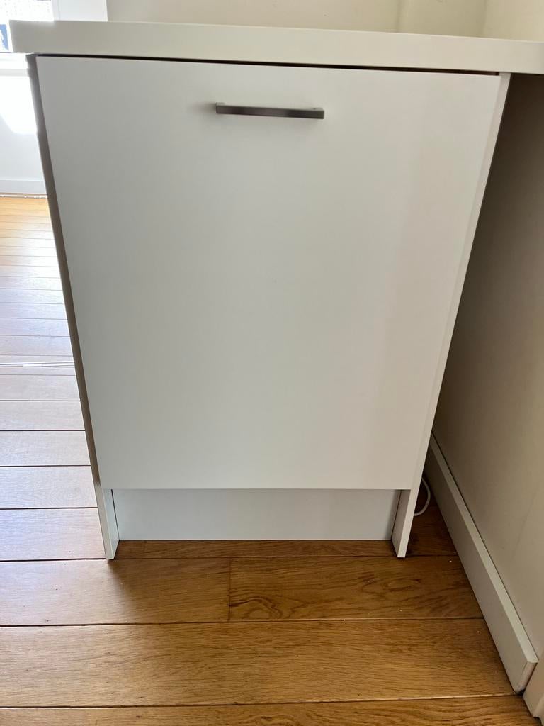 Liebherr inbouw koelkast (onderbouw)–stil, premium kwaliteit, Witgoed en Apparatuur, Koelkasten en IJskasten, 100 tot 150 liter