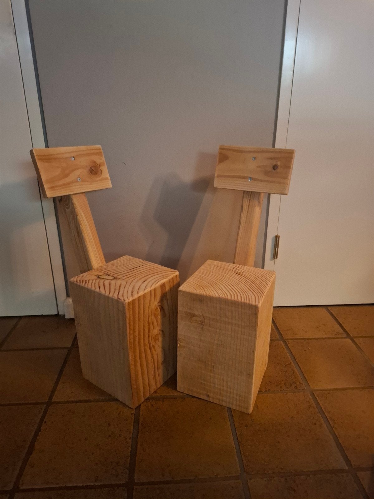 Robuuste kinderstoeltjes, Ophalen