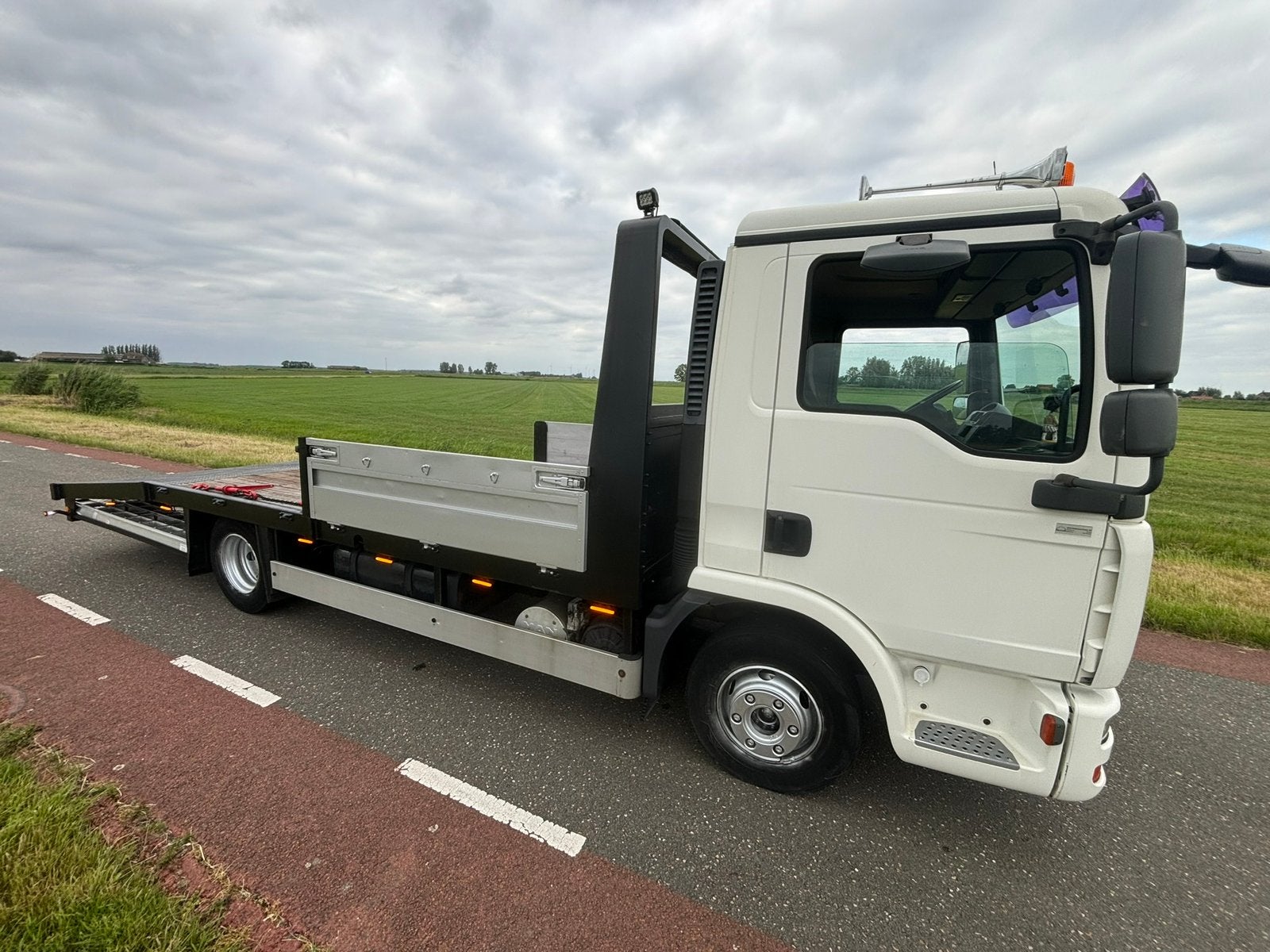 Oprijwagen MAN TGL 12.240 4X2 automaat , Weinig KM, Automaat, MAN, Diesel, Particulier