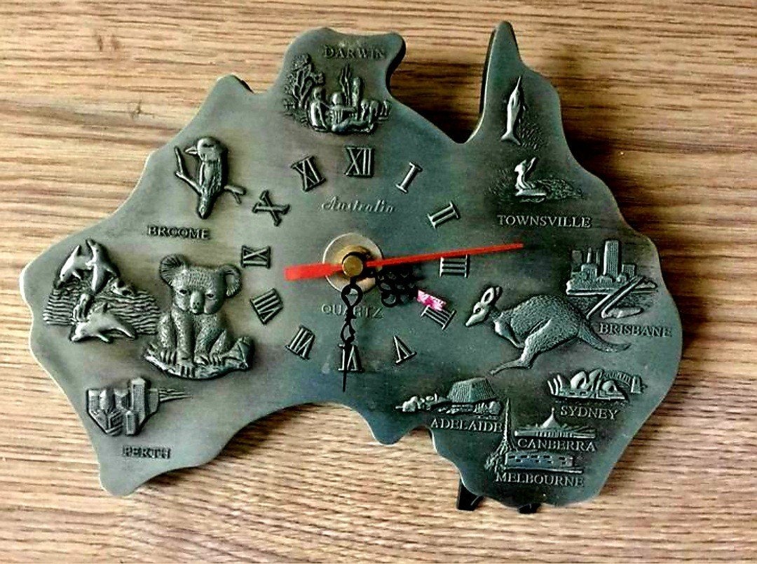 tafel / wand  wekker klok Australië, Huis en Inrichting, Ophalen, Wandklok, Grijs, Landelijk