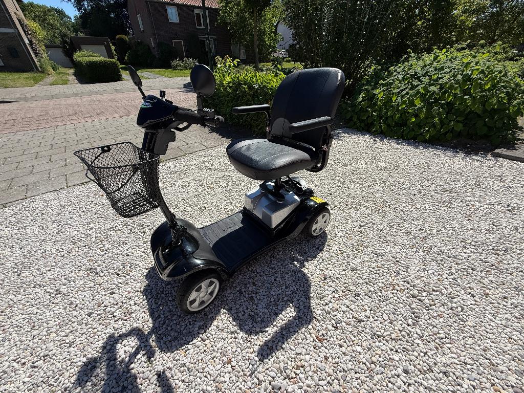 Scootmobiel Kymco mini LS, Ophalen, 10 km/u of minder, Kymco, 26 t/m 35 km