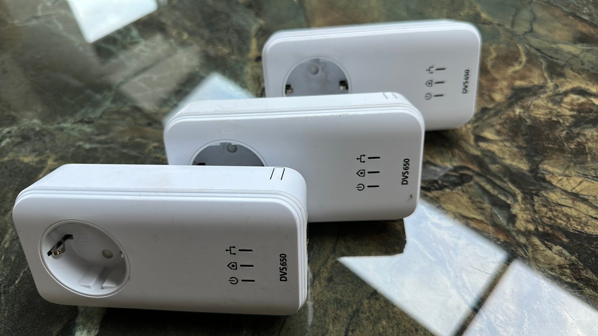 3x Devolo DVS 650 Powerline adapters, Ophalen of Verzenden, Zo goed als nieuw