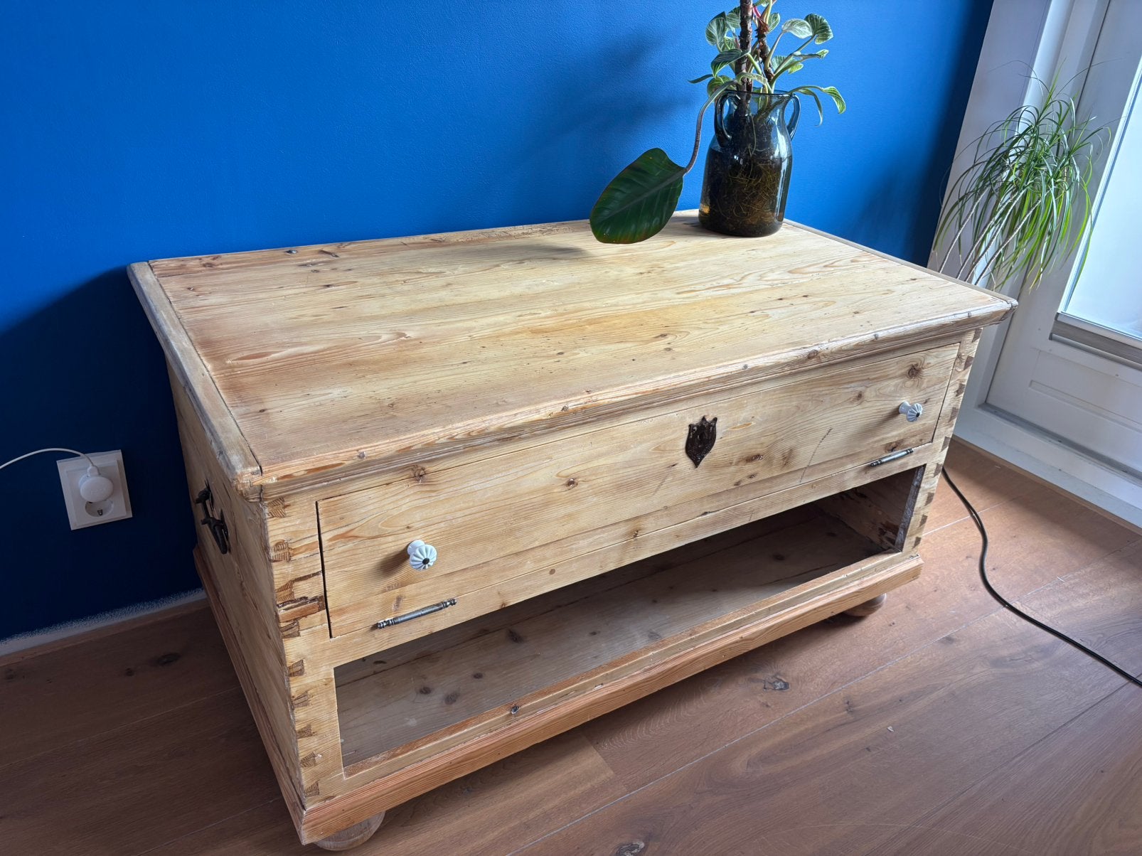 Salontafel/kist tafel, Huis en Inrichting, Gebruikt, Minder dan 100 cm, Grenenhout, 25 tot 50 cm