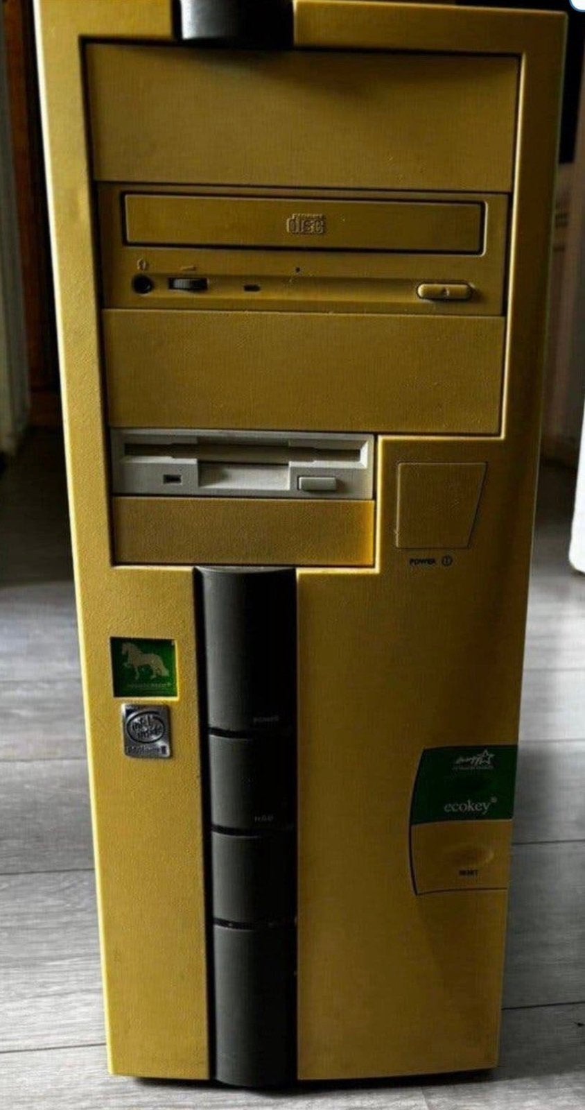 High screen Case Met Pentium 2, Ophalen of Verzenden