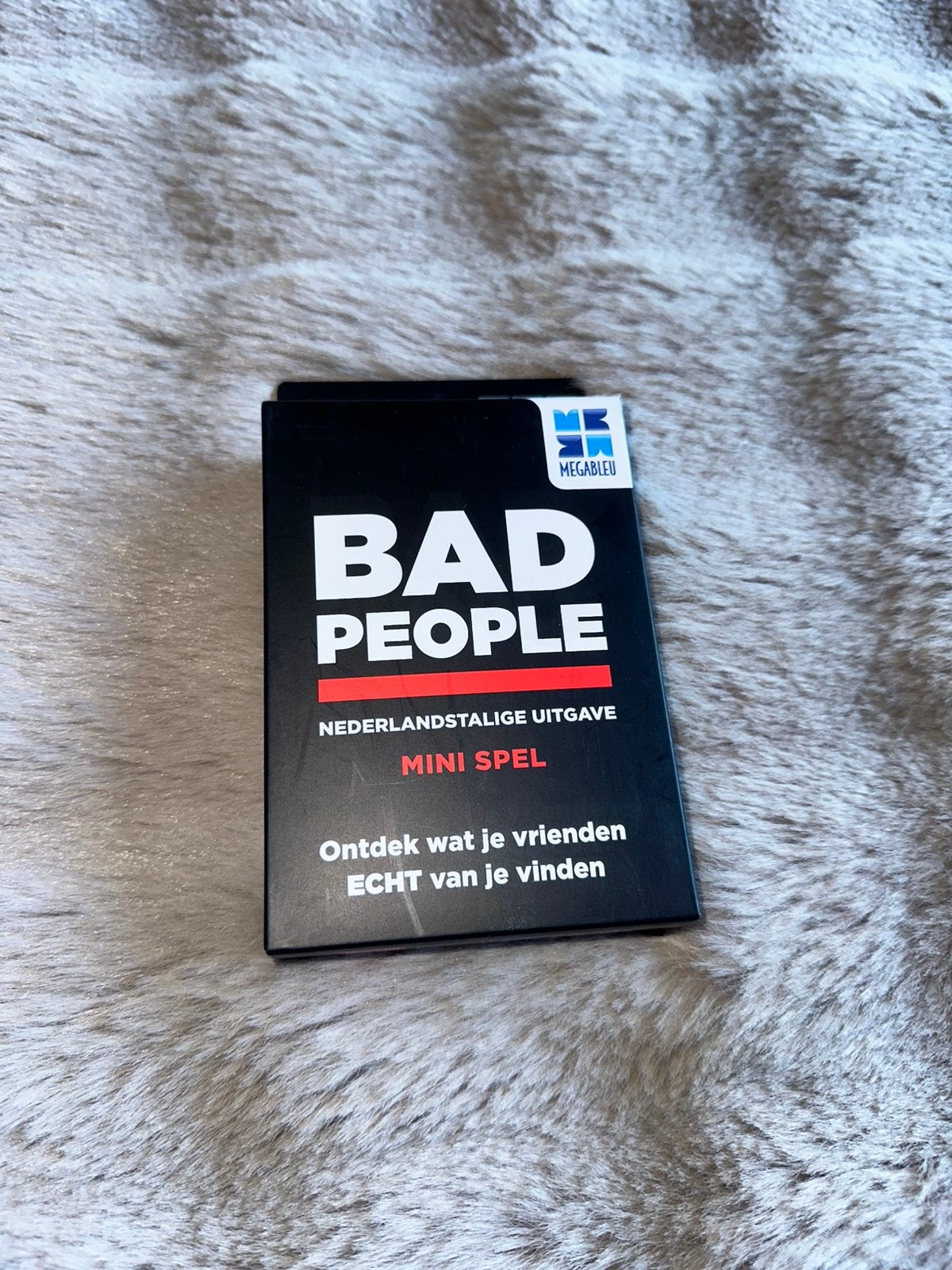 Bad People mini kaartspel geseald, Hobby en Vrije tijd, Gezelschapsspellen | Kaartspellen, Ophalen of Verzenden, Zo goed als nieuw