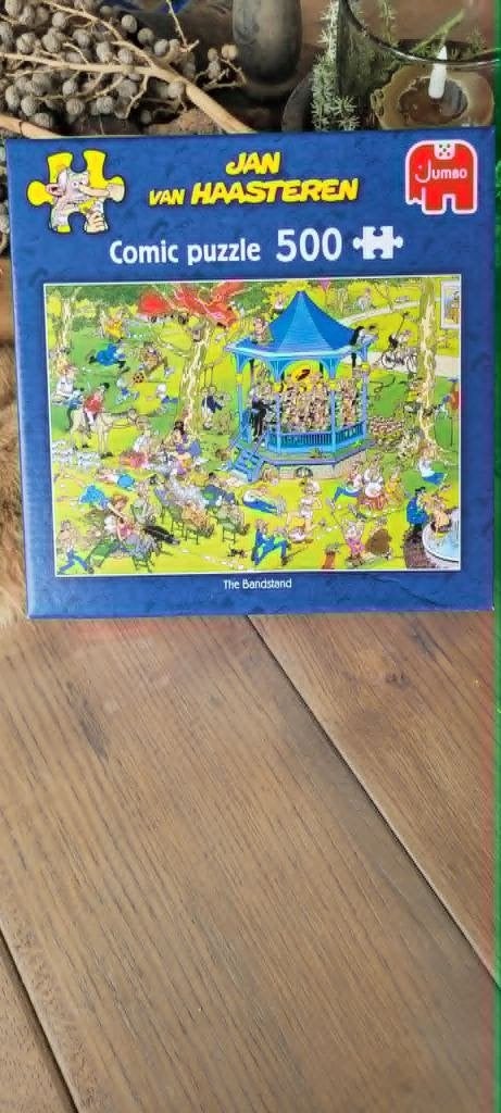 Jan van Haasteren - The Bandstand (500 stukjes), Hobby en Vrije tijd, Denksport en Puzzels, Ophalen of Verzenden, 500 t/m 1500 stukjes