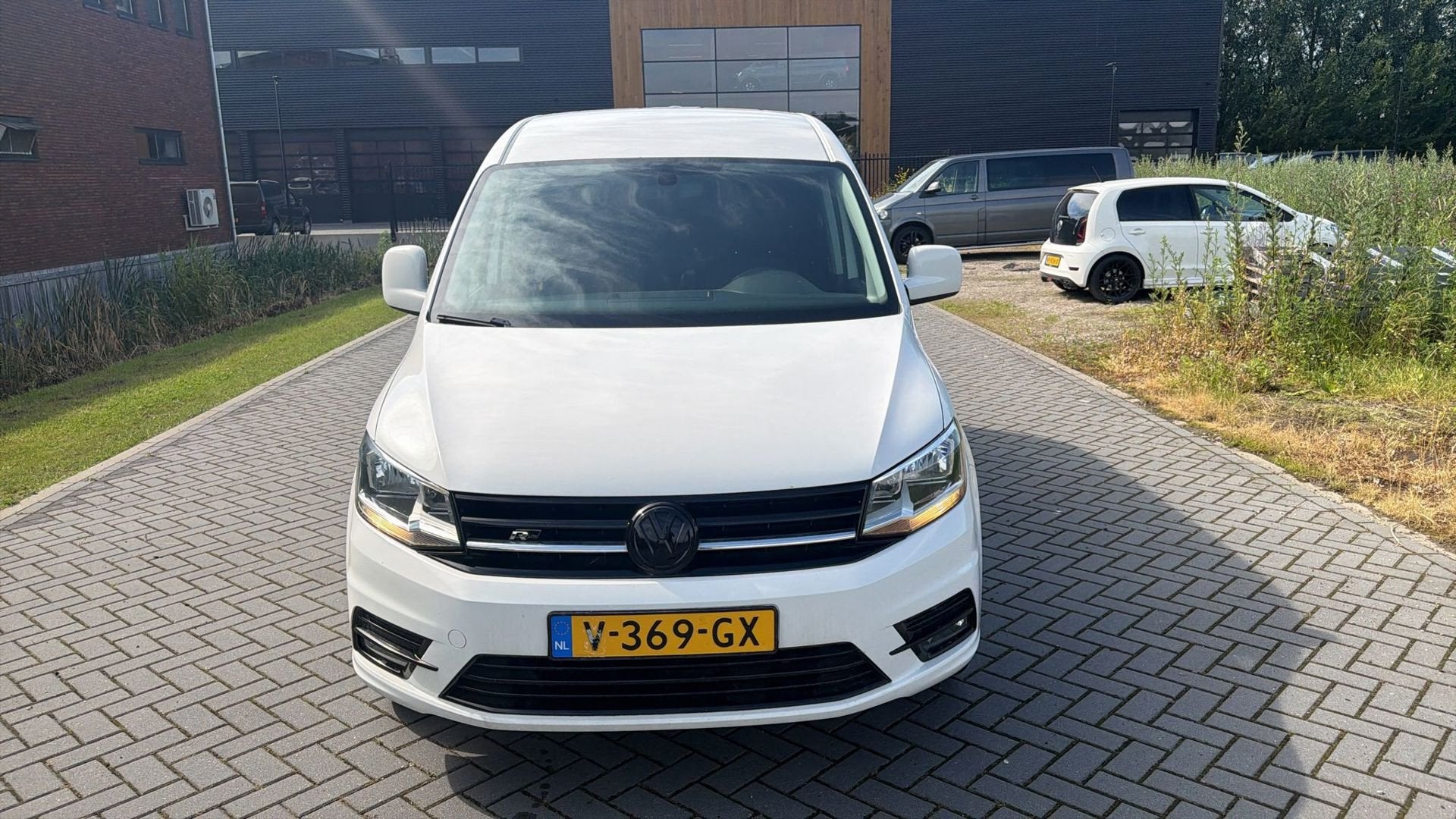 Volkswagen Caddy 2.0 TDI L2H1 BMT Maxi Highline 172DKM / NAV, Auto's, Voorwielaandrijving, 730 kg, Gebruikt, 4 cilinders