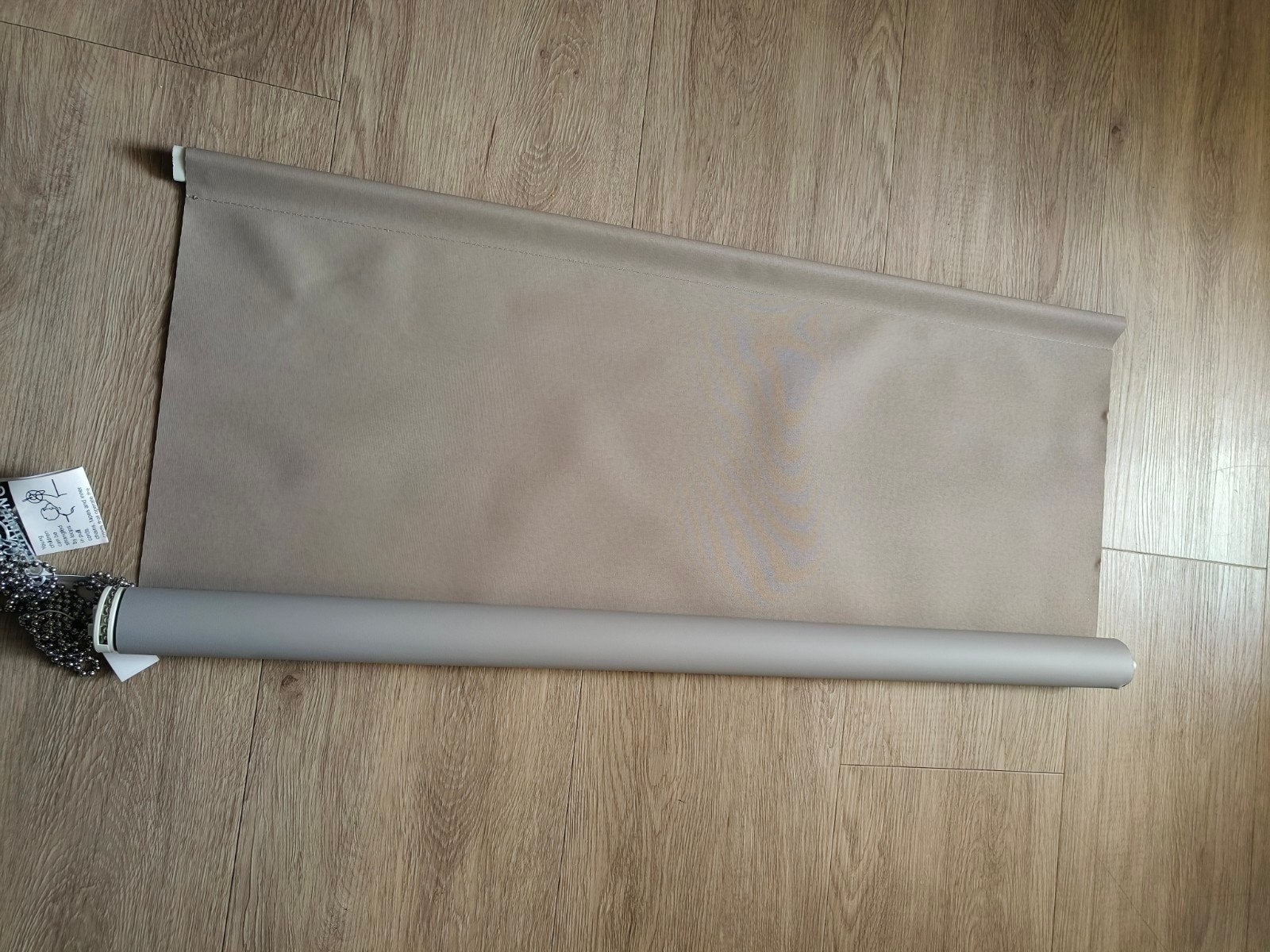 Nieuw Tuiss raamdecoratie verduisterend rolgordijn beige, Huis en Inrichting, Stoffering | Gordijnen en Lamellen, 100 tot 150 cm