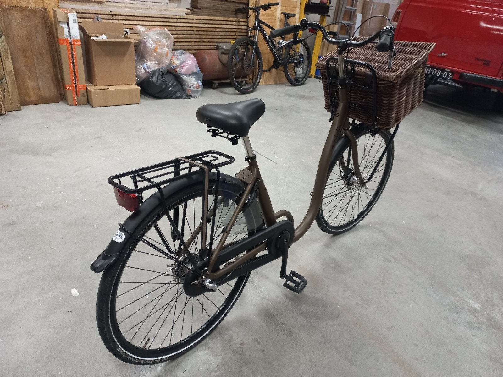Aldo damesfiets met lage instap, Fietsen en Brommers, (Extra) lage instap, Zo goed als nieuw, Trommelrem, Ophalen