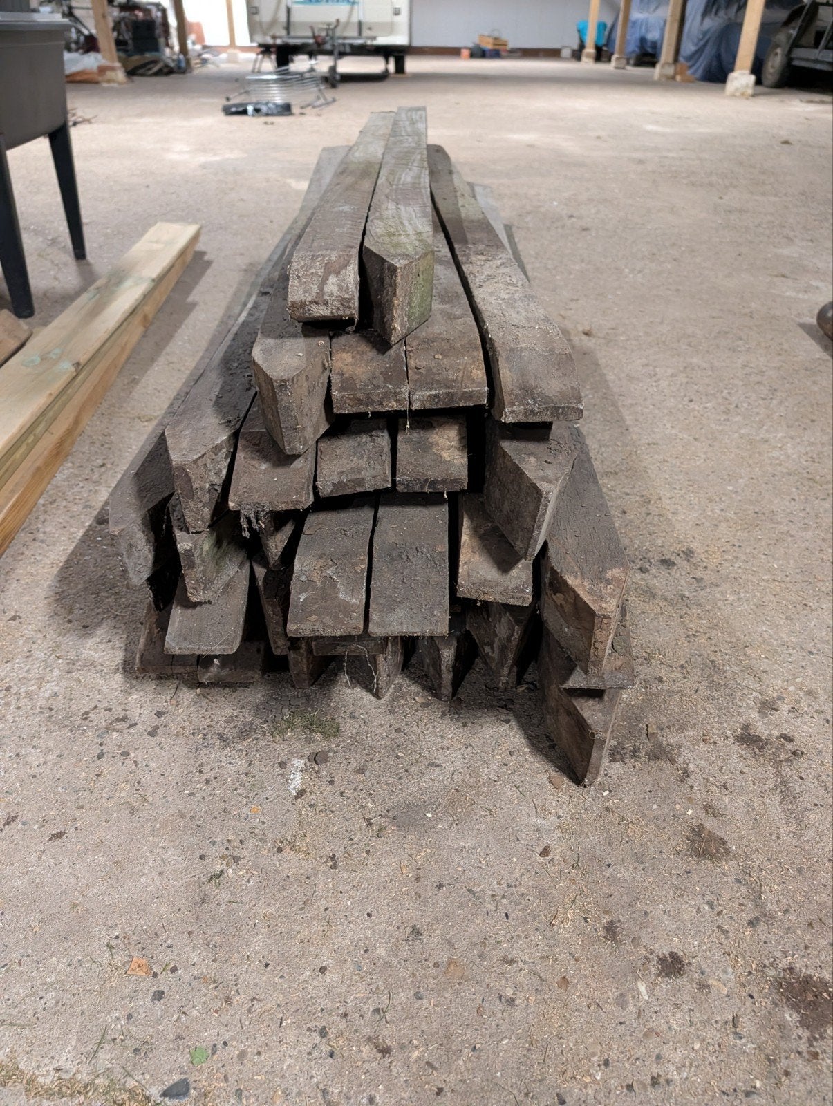 Azobe hardhouten palen 150 cm lang, Ophalen, Gebruikt, Palen