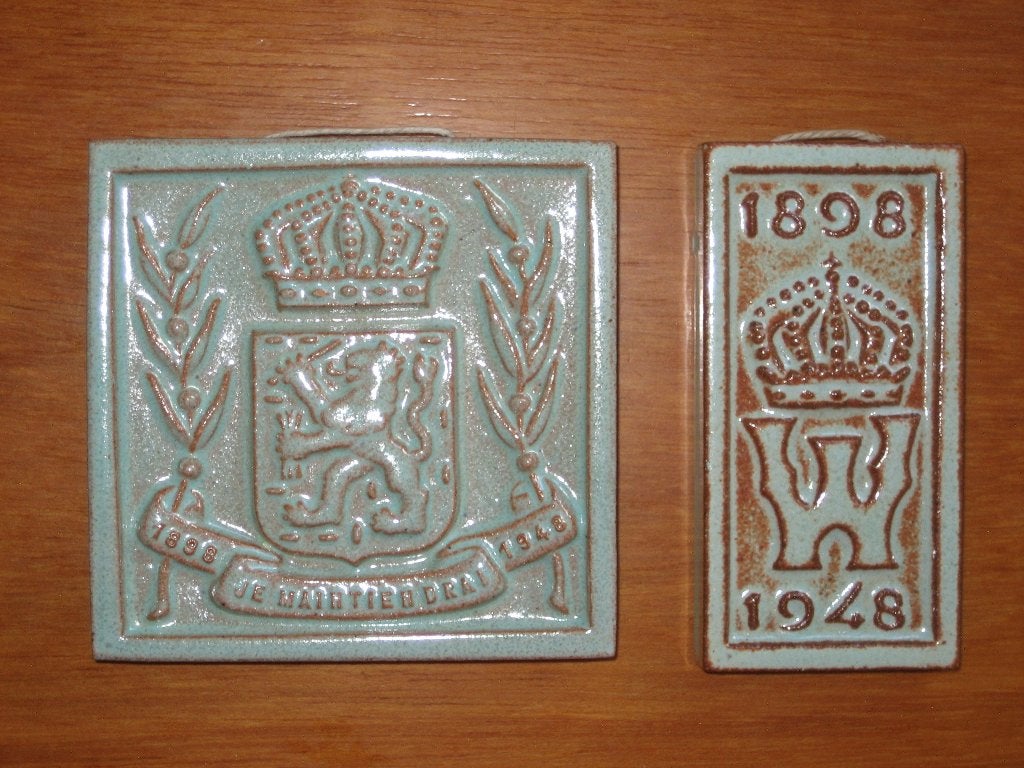 Tegels ter gelegenhein van 50-jarig jubileum Wilhelmina, Verzamelen, Ophalen of Verzenden, Nieuw, Nederland, Overige typen