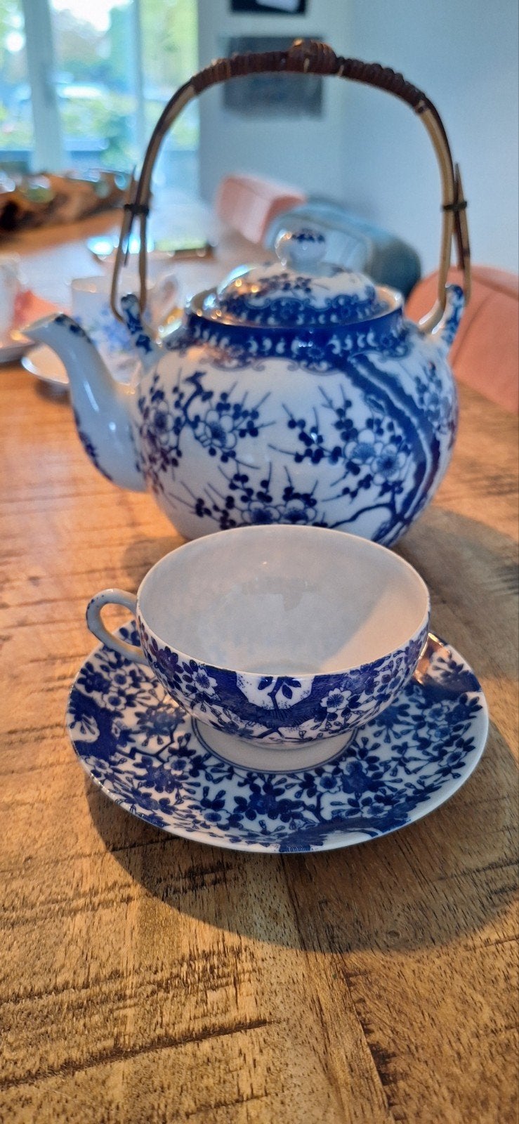 Vintage Japans theeservies - Blauw en wit bloemmotief, Ophalen