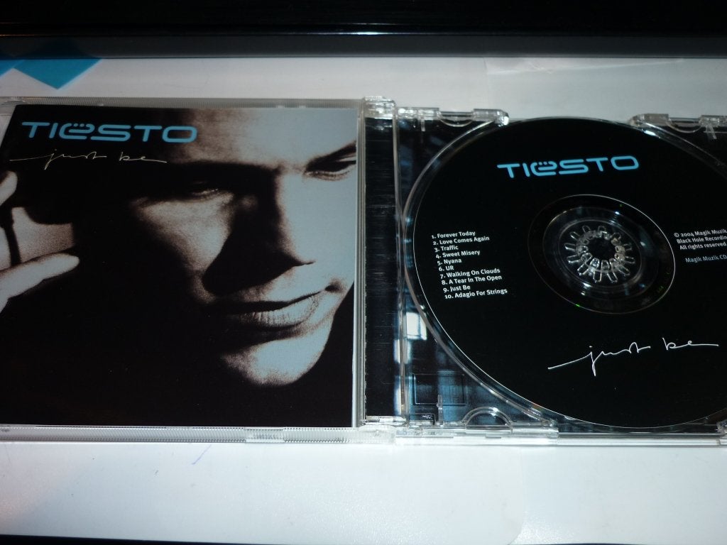 Dj Tiesto de dubbel cd just be, Verzenden, Zo goed als nieuw, Dance Populair