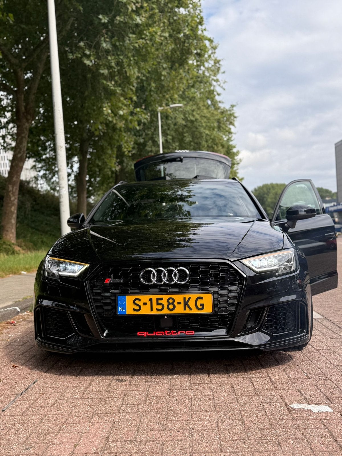 Audi RS3 QUATRRO2.5 270KW Sportback 2018 Zwart 400PK‼️, Auto's, Automaat, RS3, Zwart, 1485 kg