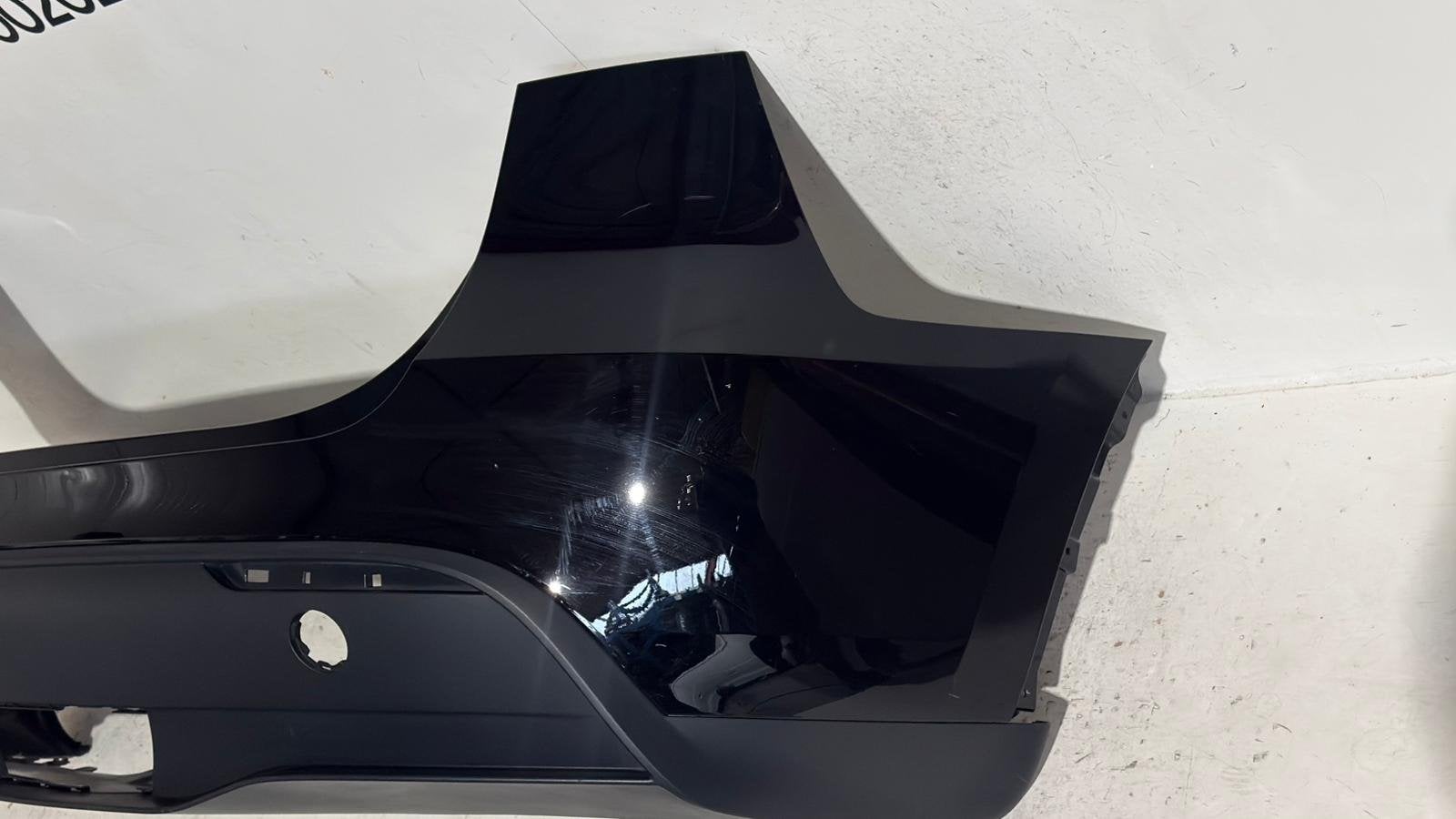 Foto 3 van Tesla Model Y achterbumper