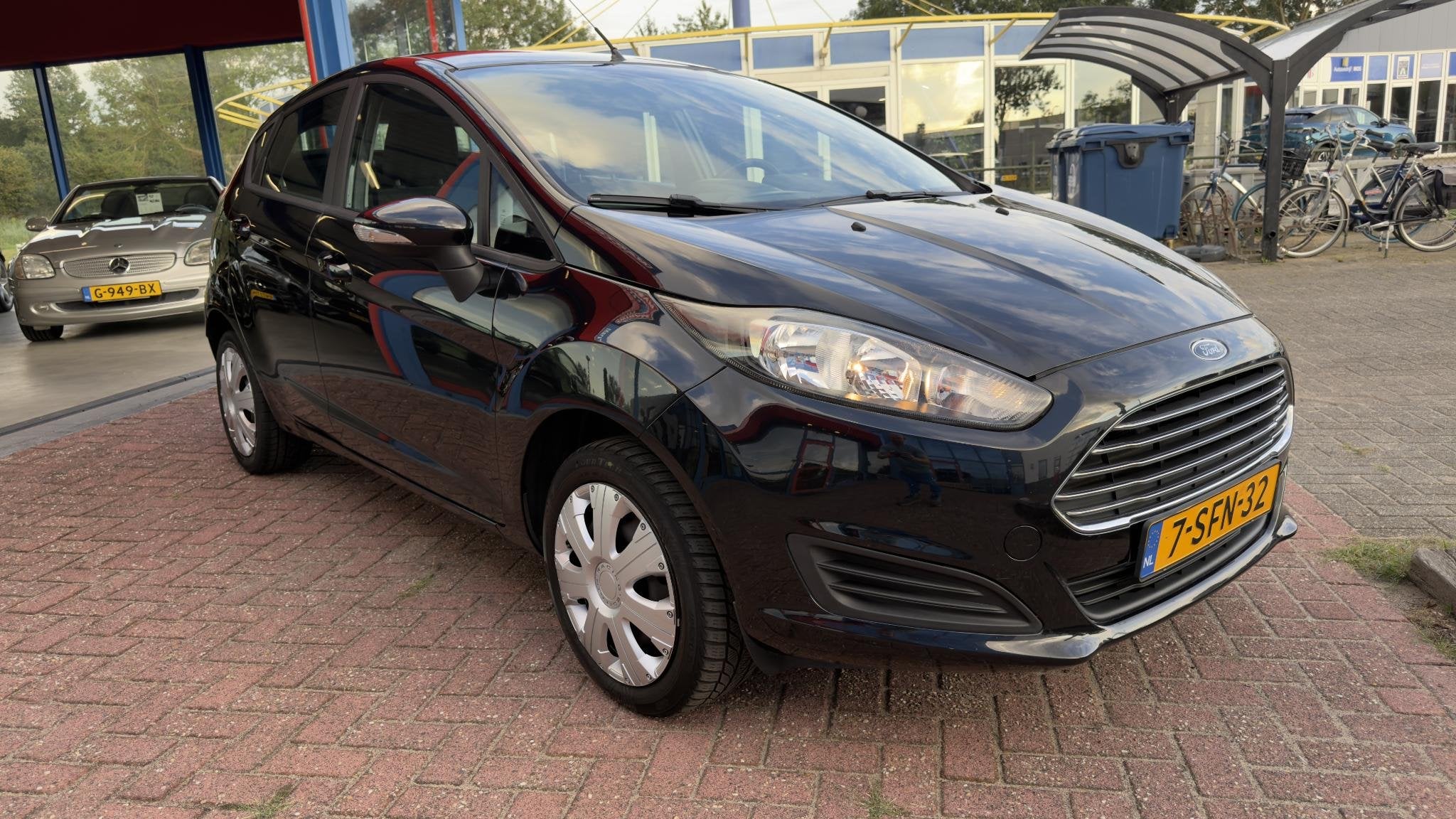 Ford Fiesta 1.0 Style AIRCO KEURIG ONDERHOUDEN!, Auto's, Stof, 525 kg, Origineel Nederlands, Bedrijf