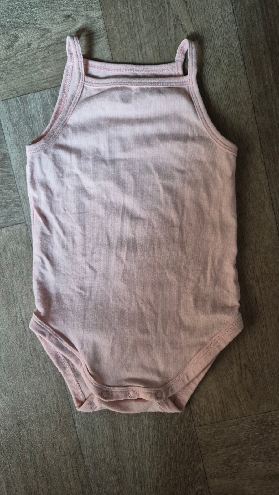 Lichtroze rompertje maat 62-68, Nacht- of Onderkleding, Gebruikt, Meisje, Ophalen of Verzenden