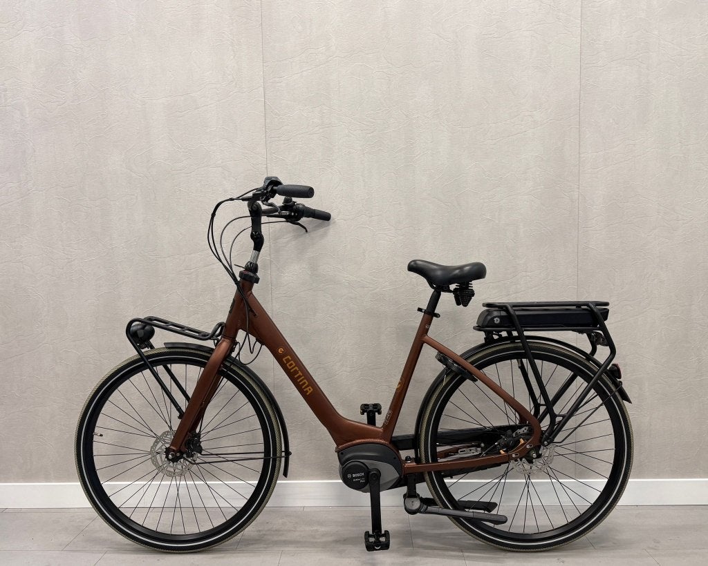 Cortina Common Family Bosch Active Line Plus 50CM 4088KM 400, Gebruikt, Minder dan 47 cm, Niet ingevuld, 30 tot 50 km per accu