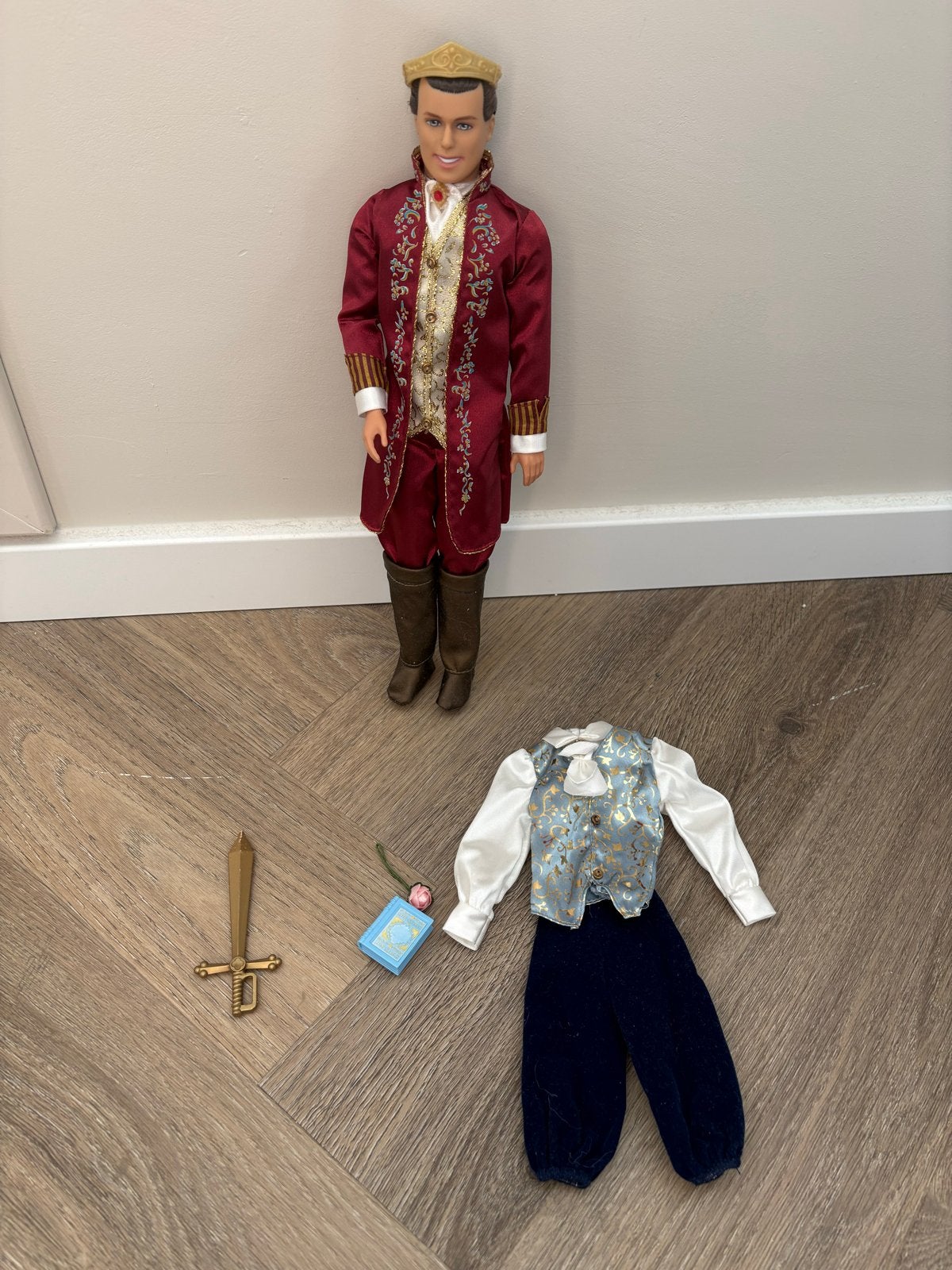 Barbie King Dominic Mattel met kleding, Ophalen of Verzenden, Gebruikt, Barbie