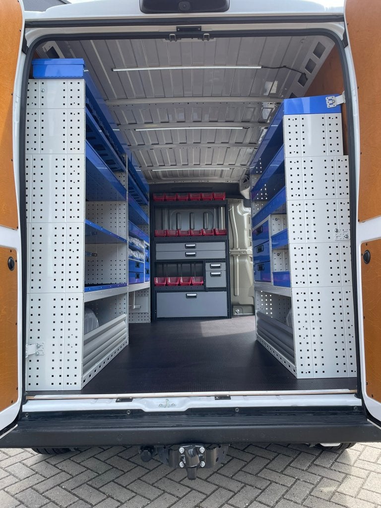 Bedrijfswagen inrichting Movano, Boxer, Ducato, Ophalen of Verzenden, Bulters Bedrijfswageninrichtingen bv, Info@bulters.nl, De Houtakker 12D
