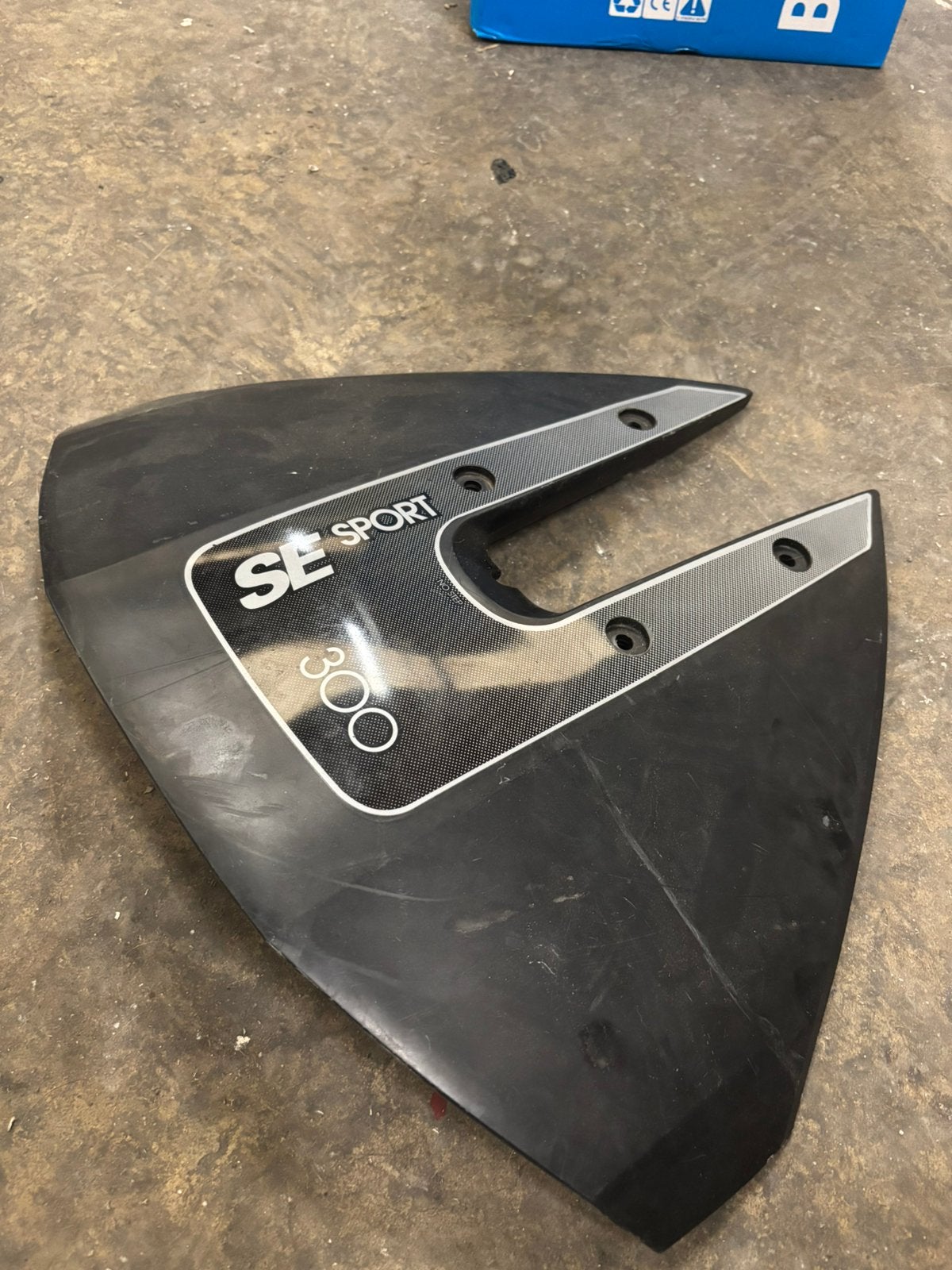 300 SE Sport Hydrofoil Universeel, Watersport en Boten, Ophalen, Zo goed als nieuw