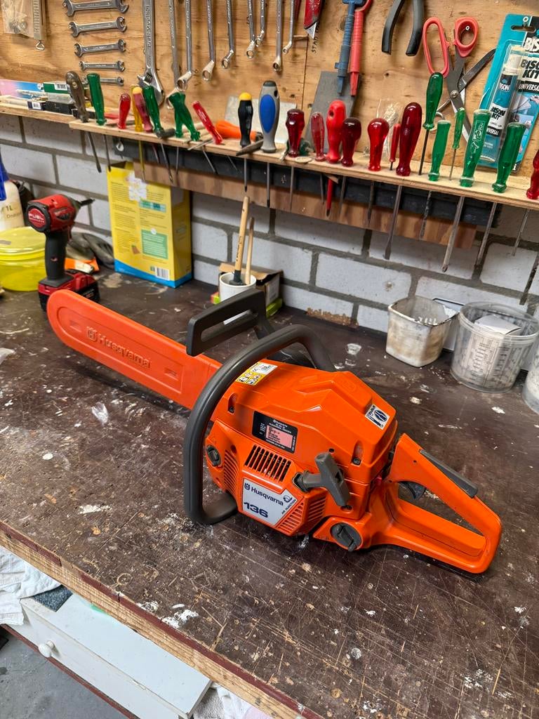 Husqvarna 136 kettingzaag, Ophalen of Verzenden, Gebruikt