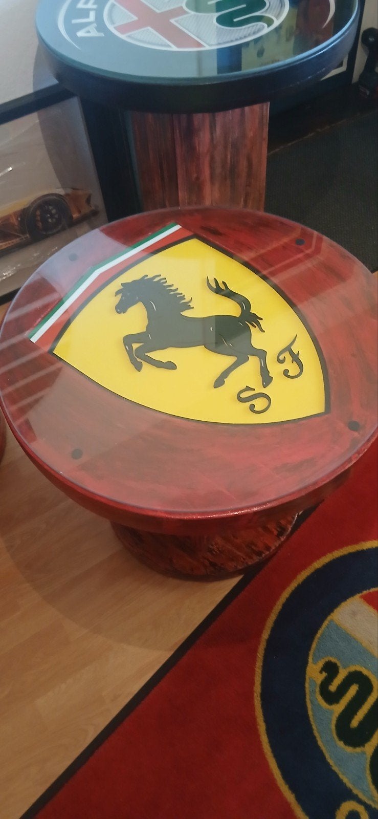 ferrarie tafel, Ophalen, Nieuw
