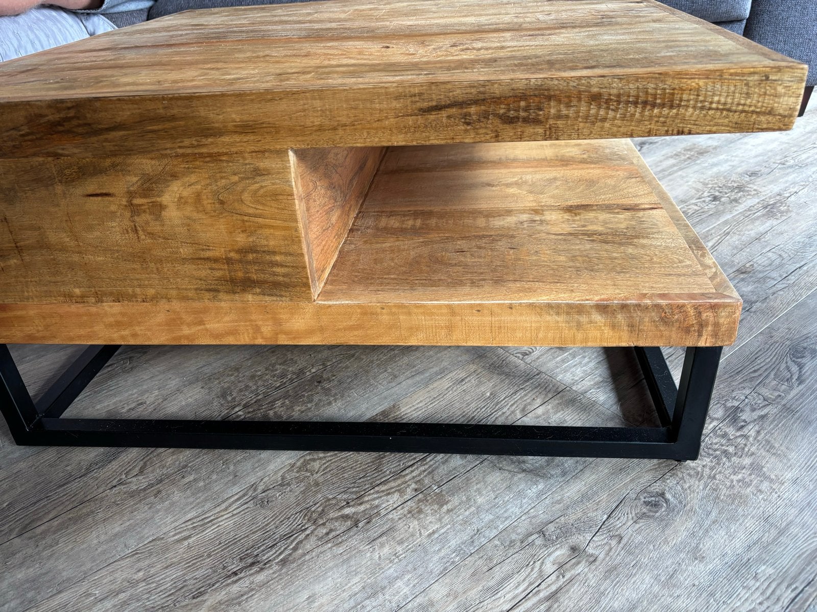 Salontafel mangohout met zwart metalen onderstel, Ophalen, Gebruikt, Vierkant, 50 tot 100 cm