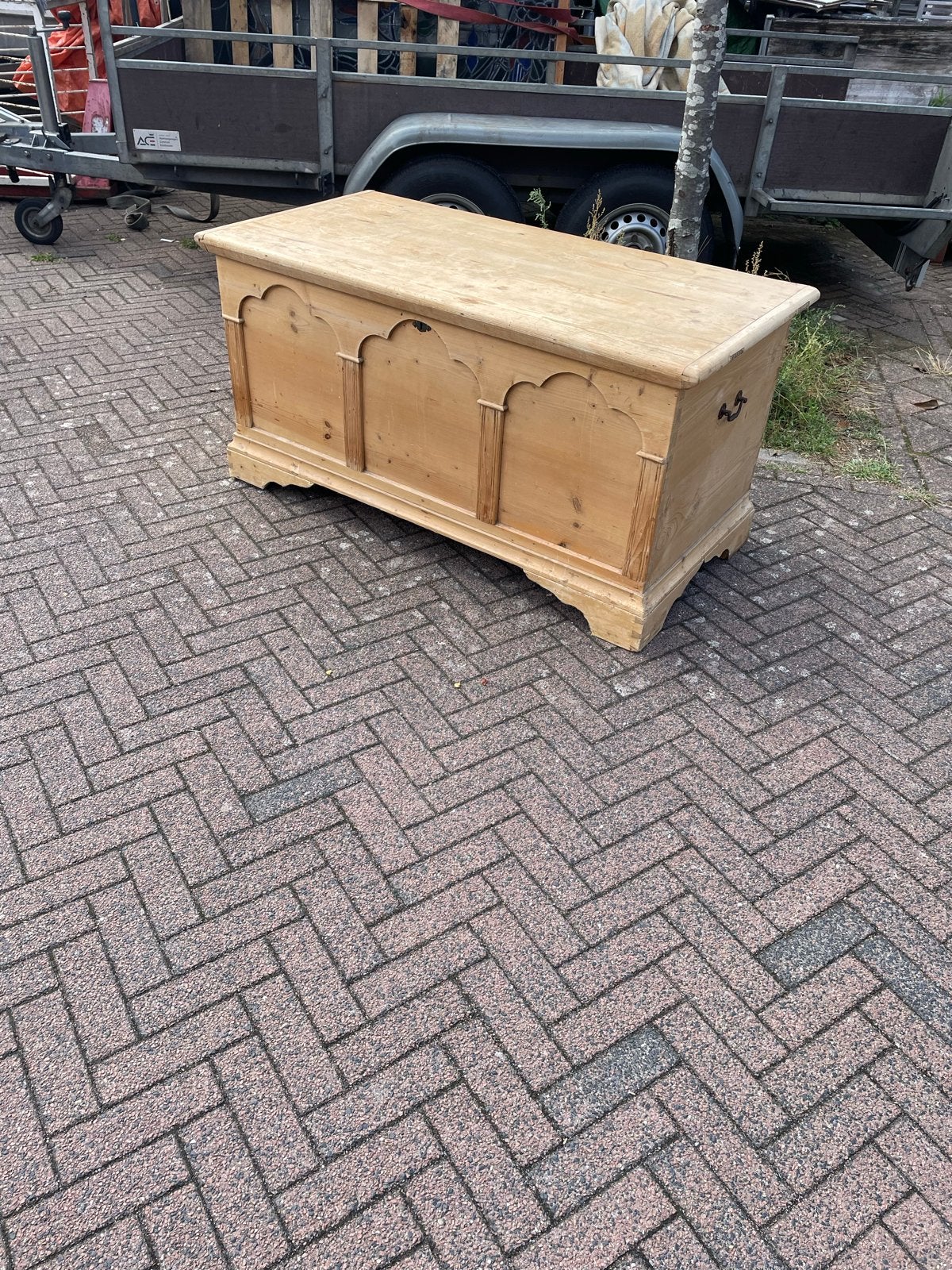 Antieke grenen kist in goede staat, Huis en Inrichting, Woonaccessoires | Kisten, Ophalen, 50 – 75, Gebruikt, 100 tot 150 cm