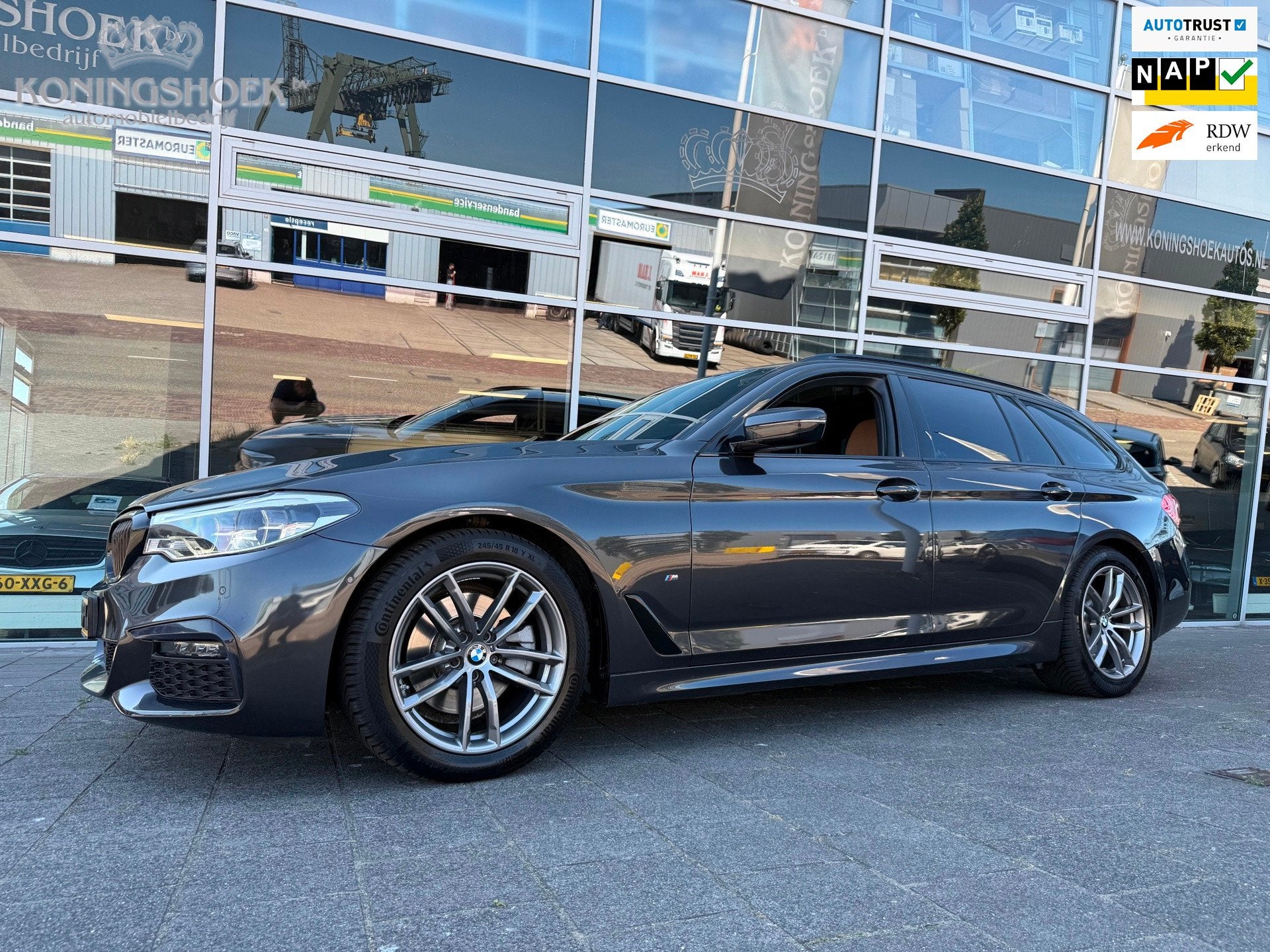 BMW 5-serie Touring 520i M Sport High Executive Edition, Auto's, Automaat, Achterwielaandrijving, Euro 6, 4 cilinders