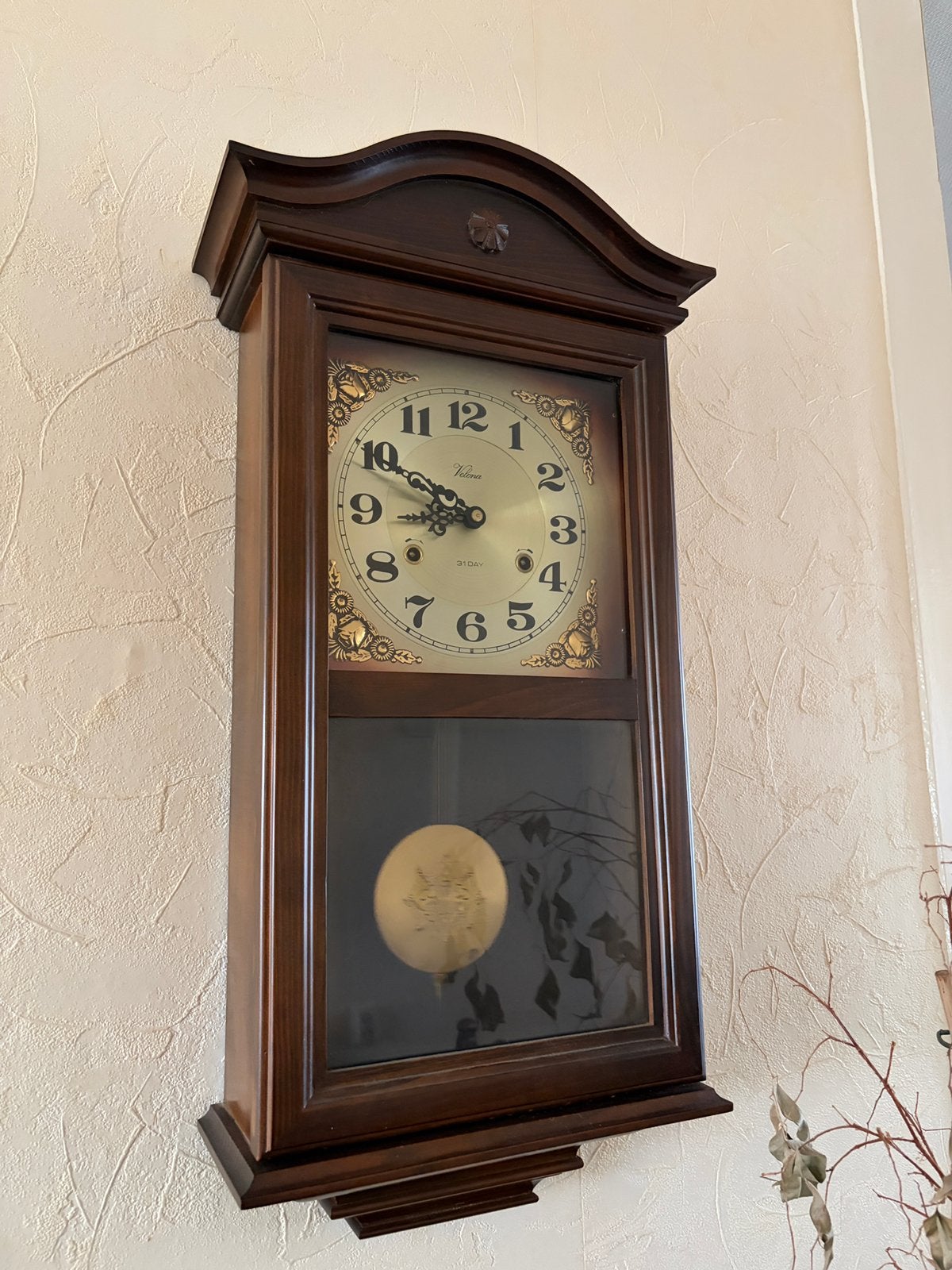 Wandklok Velona, Ophalen