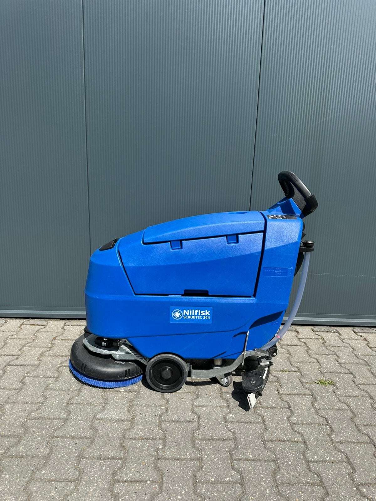 Schrobmachine Nilfisk SCRUBTEC 344 – Volledig Gereviseerd