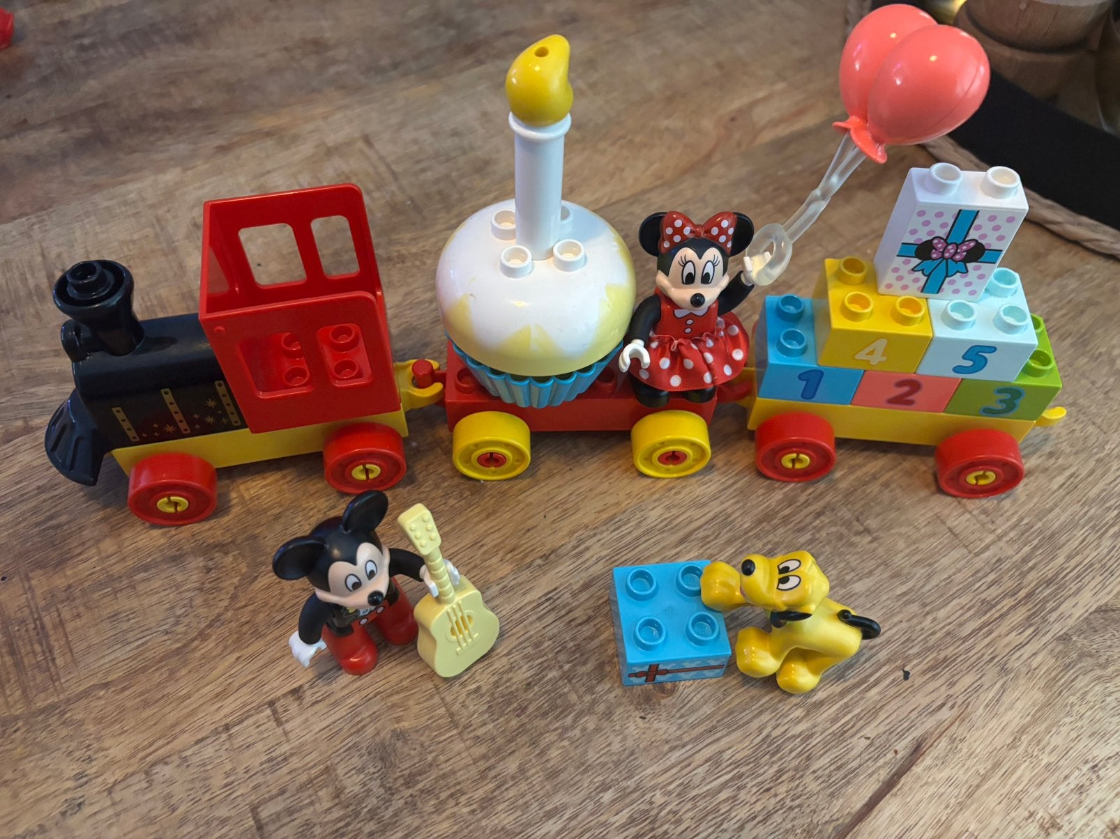 Duplo mickey mouse trein, Ophalen, Compleet, Zo goed als nieuw, Complete set