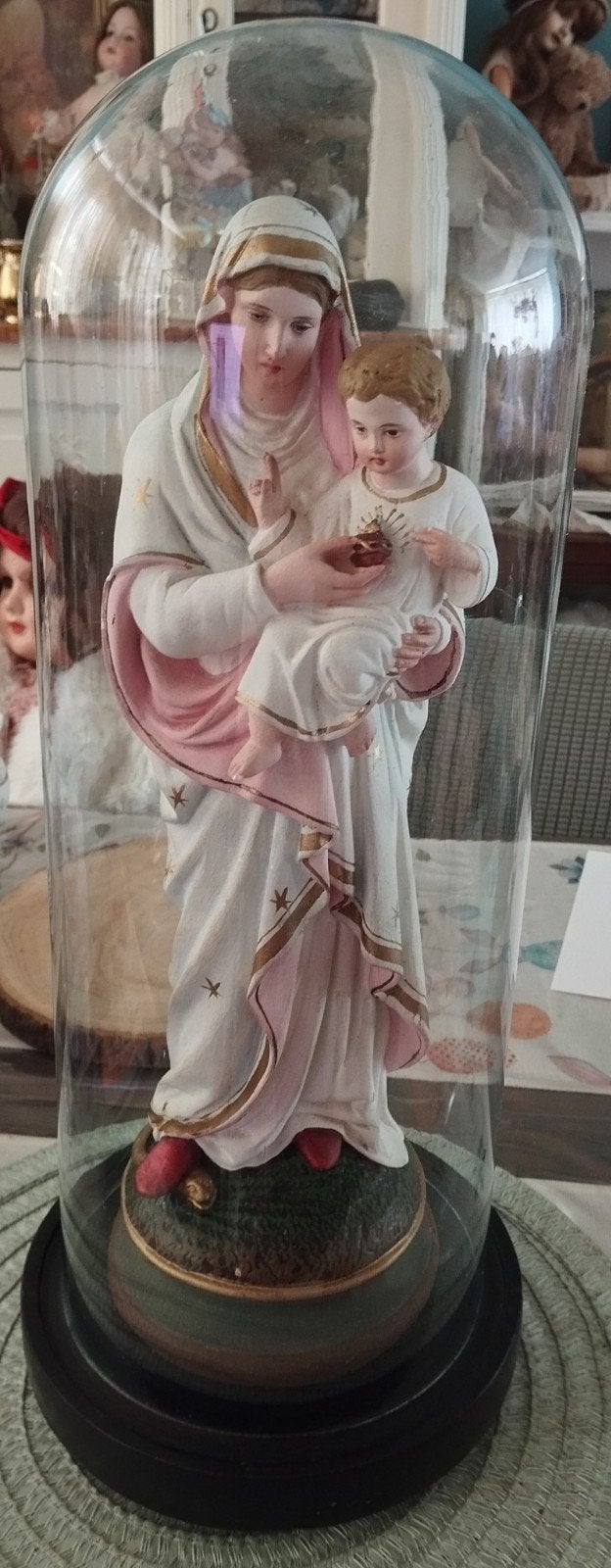 Grote Antieke Glazen Stolp met een oud Mariabeeld, Ophalen