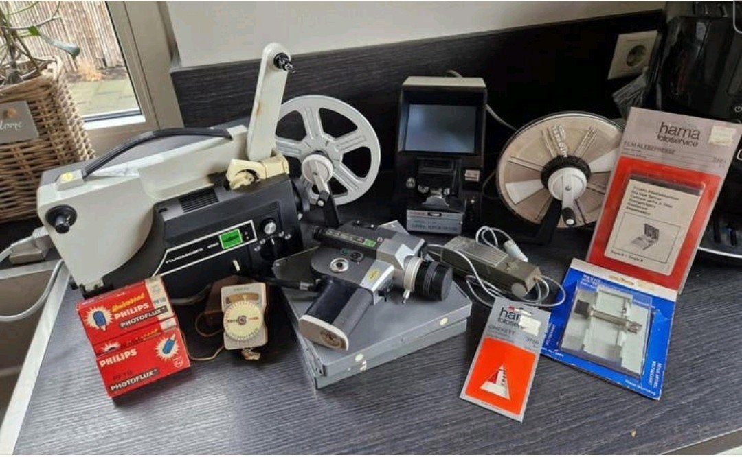 Complete Super 8 film set, Ophalen