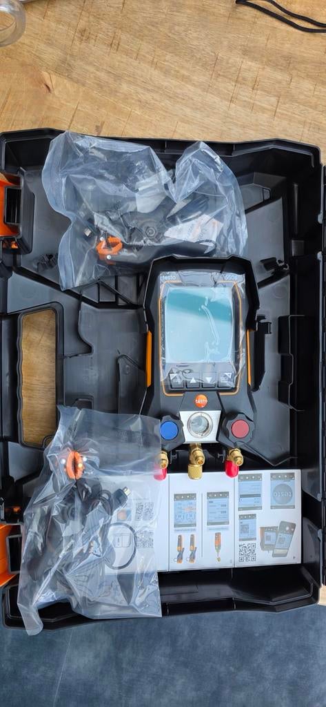 Testo 550s digitale manifold nieuw met certificaat, Doe-het-zelf en Verbouw, Meetapparatuur, Ophalen of Verzenden, Nieuw