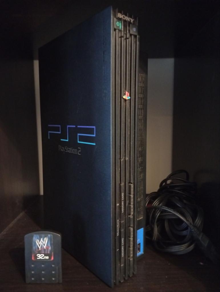 Sony PlayStation 2 (PS2) Phat met geheugenkaart, Spelcomputers en Games, Spelcomputers | Sony PlayStation 2, Gebruikt, Ophalen of Verzenden